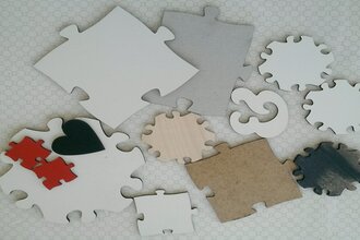 Frei gestaltete Puzzleteile